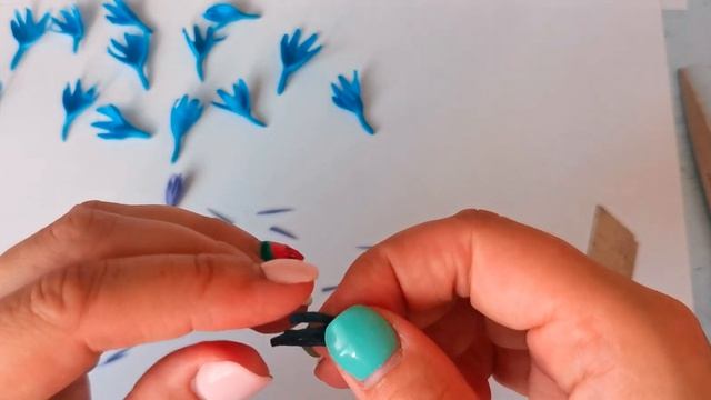 Нежный Василек из запекаемой полимерной глины
