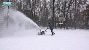 Уборка снега на спортплощадках