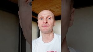 Как устранить запахи в холодильнике