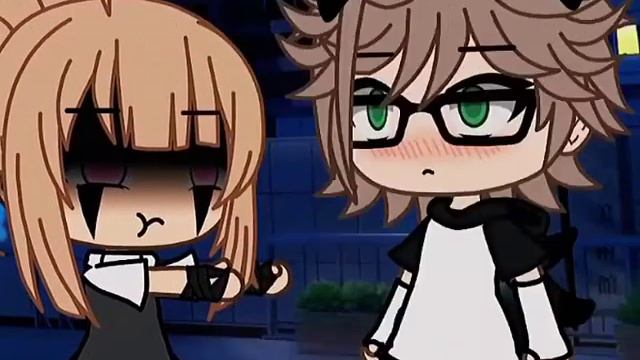 меме {держи свои 500® только целовать меня больше не нужно 😠😤} смотреть онлайн