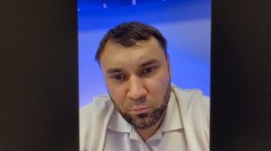 Русскоязычный грузин топит против русского языка на Украине. До конца.