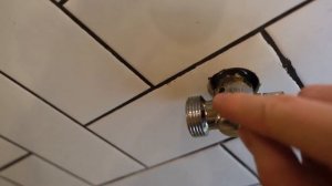 Сломался кран прямо в стене! Лайфхак для сантехника
