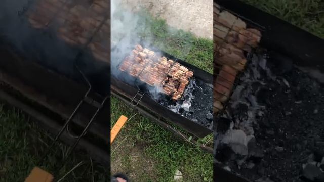 Шашлык во дворе.Чекмагуш 2022