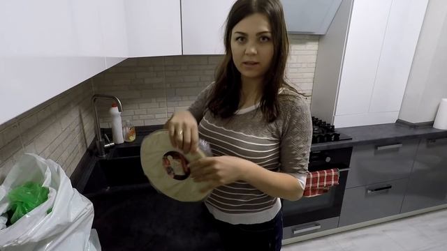 VLOG: Будни молодой мамы. Готовлю пиццу на быструю руку. Семейный ужин.