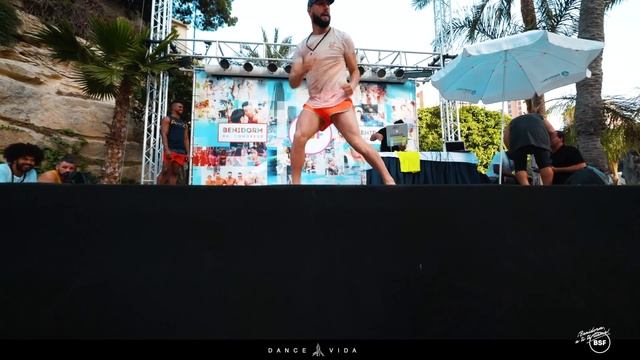 Pool party | Bachata Sensual | Sensual Summer смотреть онлайн