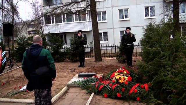 Грузино, Новгородская обл. Перезахоронение героя подкопа. 23.11.2017 Часть 3 смотреть онлайн