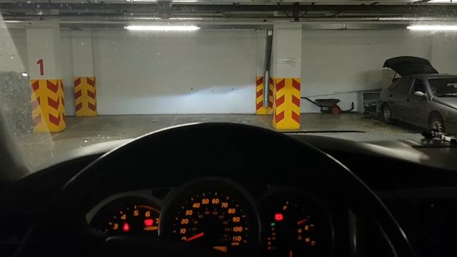 [f0X] Toyota 4Runner 215. Работа эл.корректора уровня света. смотреть онлайн