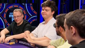 ВТОРОЙ СТОЛ ТУРНИРА ПО ПОКЕРУ В СОЧИ (VoDooSh, Шастун, Silvername, Ликс и другие)