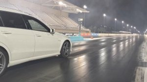 W212 E63 AMG Wagon 11.63 1/4 mile at Yas Marina Circuit (long burnout)