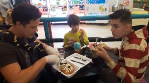 Vlog.Едем в детское кафе кушать вкусное мороженное. Ilay Star.