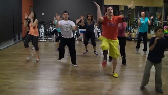 PSY - GENTLEMAN - Kpop Dance Fitness Class w/ Bradley - Crazy Sock TV смотреть онлайн