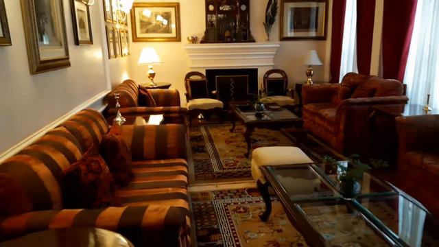 The Elgin Heritage Hotel interior @Darjeeling #Darjeeling # Elgin Hotel смотреть онлайн