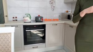 Уютная кухня цвета "Латте". Смотреть обзор