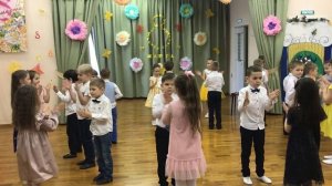 Детская  полька на 8 Марта.