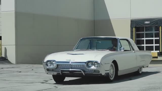 1961 Ford Thunderbird