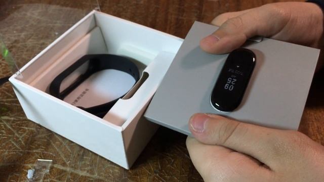 ОБЗОР СМАРТ ЧАСОВ XIAOMI MI BAND 2 и 3!!! смотреть онлайн