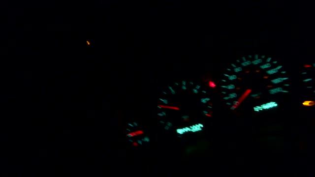 Дроссель 2.7L Intrepid смотреть онлайн