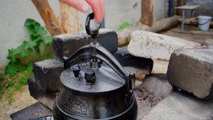 ПЮРЕ С КОТЛЕТКОЙ И ЖАРЕНЫМ СЫРОМ НА КОСТРЕ. ВКУСНЕЙШЕЕ ПЮРЕ ИЗ АФГАНСКОГО КАЗАНА