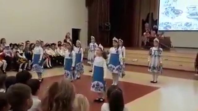 ГБОУ Школа 2045 Фольклорный праздник "Ремесла России" 2 классы 2019 смотреть онлайн