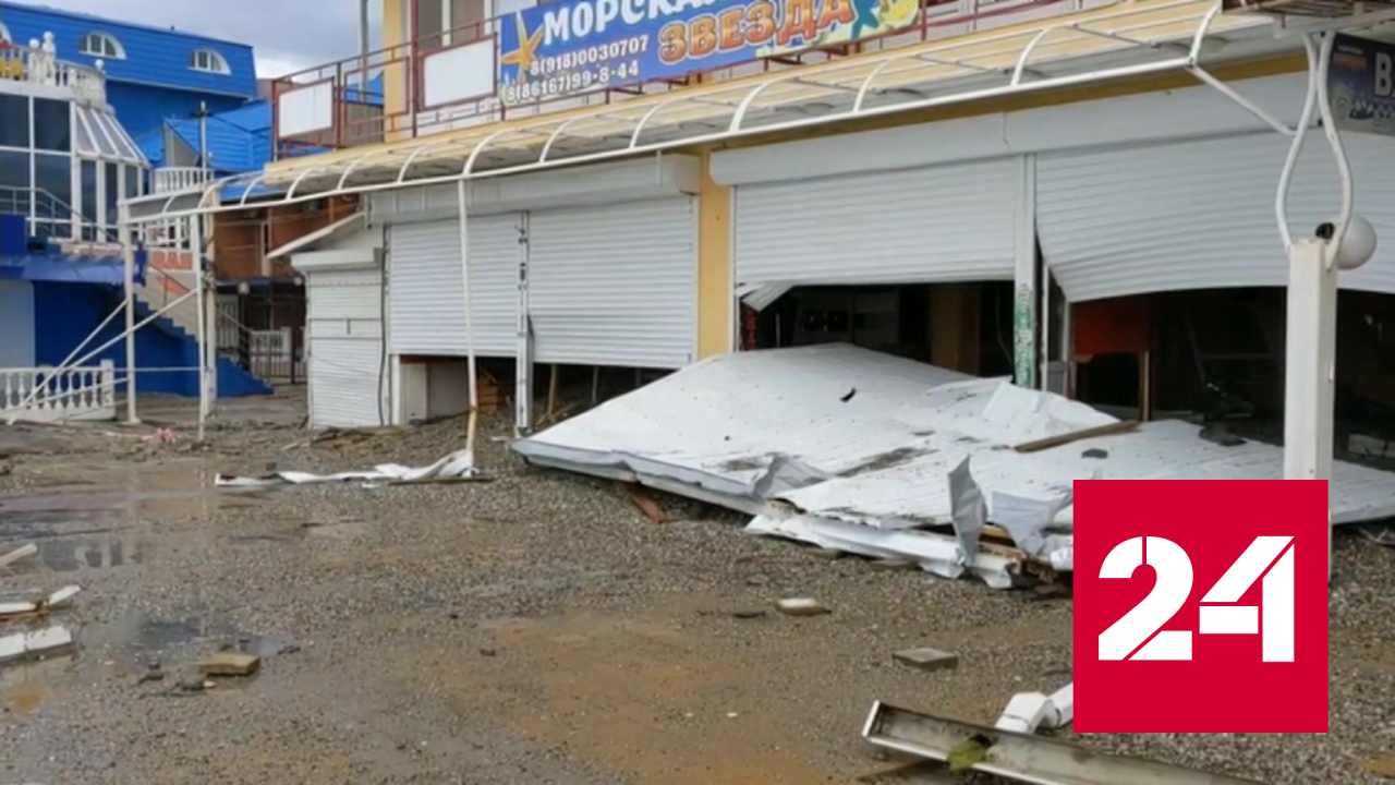 Мощный шторм разрушил торговые павильоны на берегу в Туапсе - Россия 24