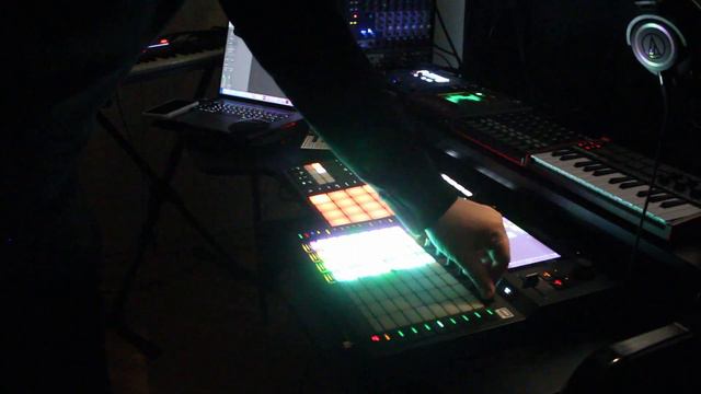 Костянтин Огнєвий / Ти Співала Мені Про Кохання / Remix Maniac смотреть онлайн