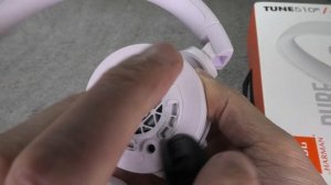 Ear pad replacement on JBL TUNE510BT headphones (How to instructions)