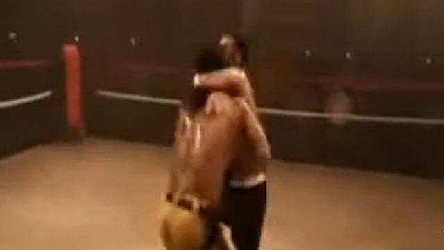 Homenagem a Lateef Crowder смотреть онлайн