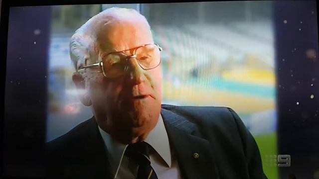 SIR DONALD BRADMAN What Australia Used To Represent INTEGRITY One Of The Greatest Australians