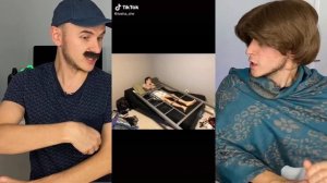 Родители смотрят ТИК ТОК | Сын шалит в ванной ?