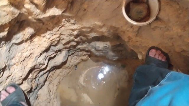 Глубокий колодец 33 метра. И немного жести.