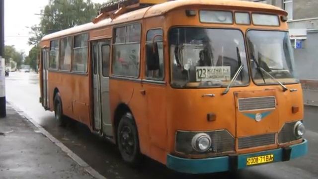 Вот причина, почему ЛиАЗ-677 издавал "бутылочный звон" смотреть онлайн