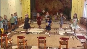 Полечка салатная Старшая группа Разучивание  2021 МР Макеева Е  О