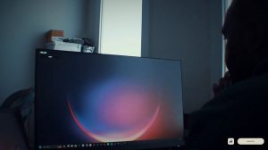 Unboxing our new monitor, Is this monitor worth it