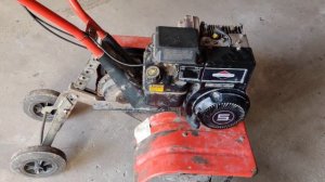 Briggs & Stratton культиватор ремонт частина 1