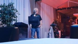 Бурмистров Сергей Пой, певица