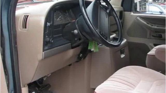 1995 Ford Club Wagon Used Cars Waterbury CT смотреть онлайн