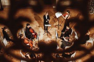 Астор Пьяццолла - " Времена года в Буэнос - Айресе" для скрипки и струнного оркестра