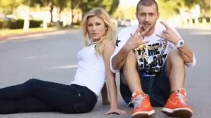 Тамерлан и Алена Омаргалиева   Не Смотри Назад 2011   YouTube