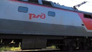 ЭП2К-231 с фирменным поездом "Арктика" Москва - Мурманск