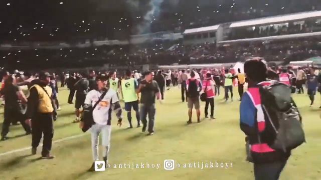 PERSIB vs PERSIJA (atmosfer) 22-07-17