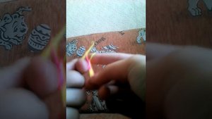 плетение браслета Зигзаг из резинок