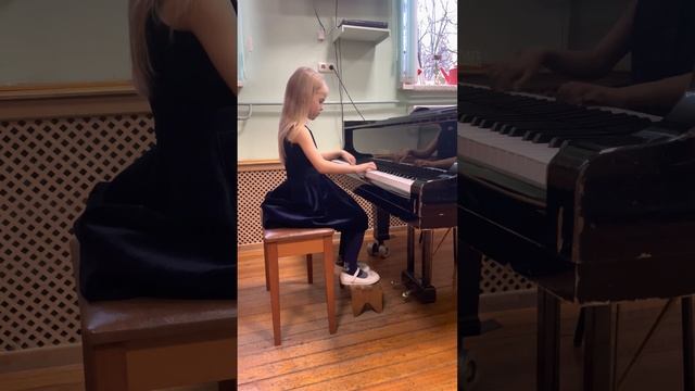 452 Решетникова Василиса, г Химки Менуэт Л Моцарт смотреть онлайн