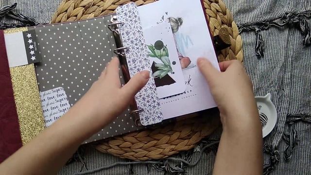 Бордовый планер с узорами  / Планер ручной работы на кольцевом механизме / Скрапбукинг смотреть онлайн