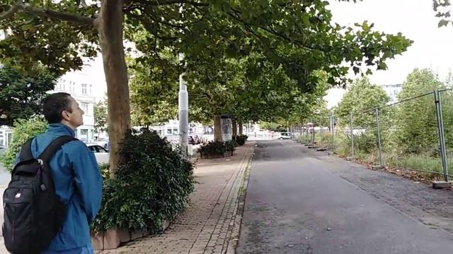 1. Пльзень, как безконфликтный ареал естественного. Набережная Радбузы воскресным утром. Чехия 2021 смотреть онлайн