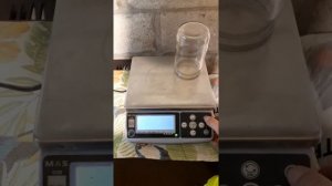 Как взвешивают весы в магазинах и как они работают.