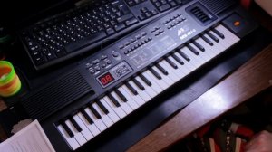 СИНТЕЗАТОР ЗА КАСАРЬ (годнота или хлам?)