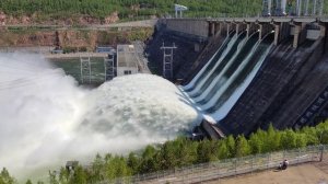 Сброс воды на Красноярской ГЭС пока не будут наращивать: 7 тысяч кубометров в секунду достаточно