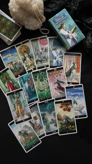 ОСОБЕННОСТИ КОЛОДЫ TAROT OF THE DREAM ENCHANTRESS (ТАРО МАГИЯ СНОВ)