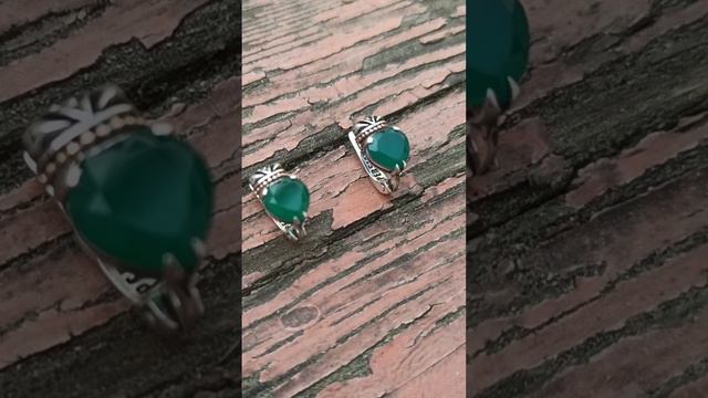 изумруды у ПЕРСИАН