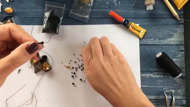 Красивые броши своими руками Шмель и подсолнух | как сделать брошь из бисера | Crystalbrooch DIY